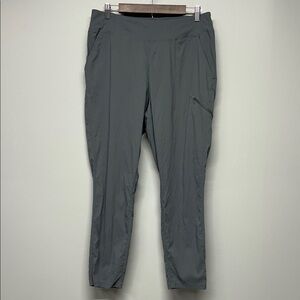 Mountain Hardware Women’s Grey Pants Hiking Gorpcore Outdoors Travel Athletic